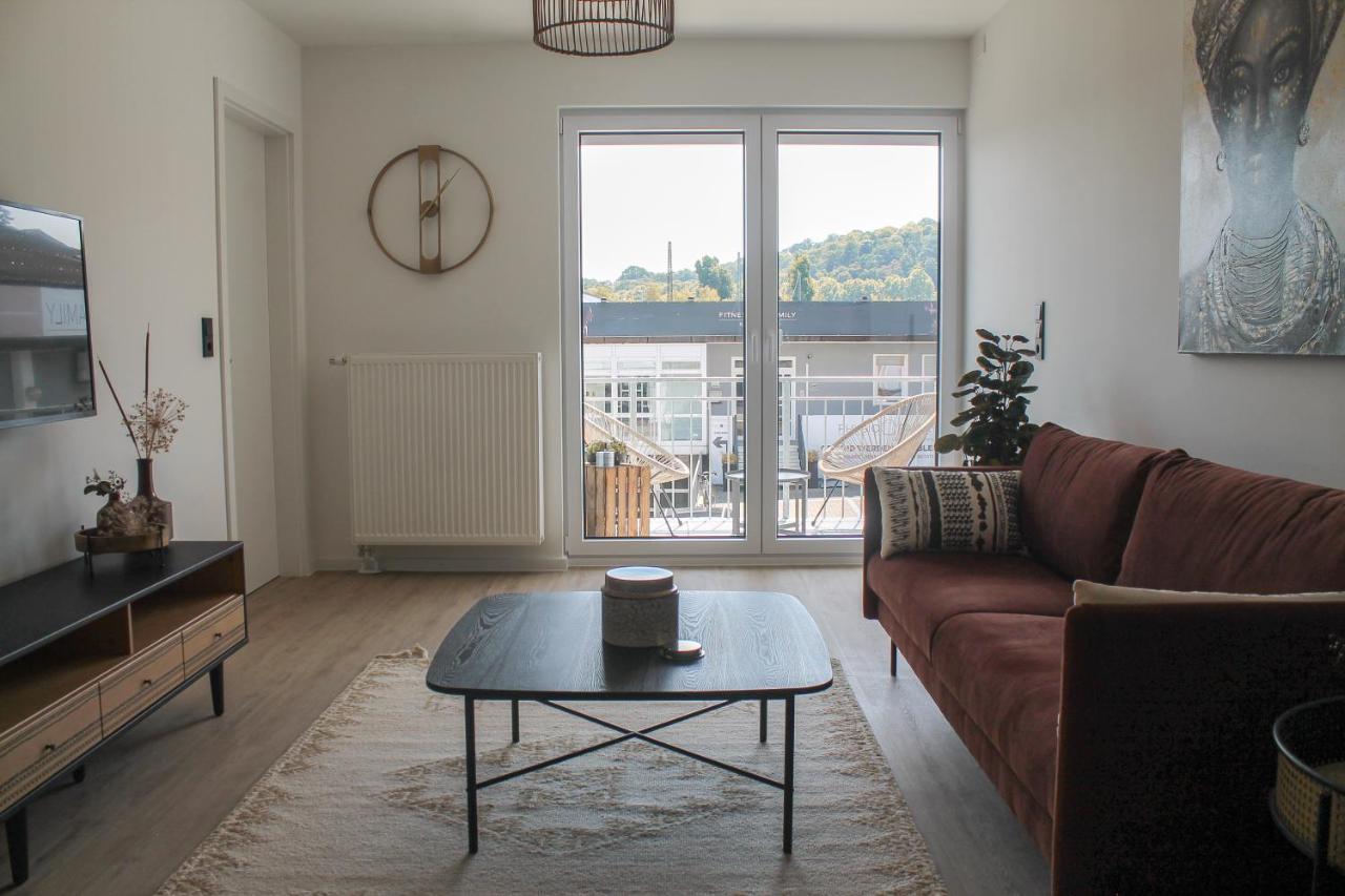 African-Style Apartment - Stadtnah, Parkplatz, E-Ladestation Fuer Auto & Fahrraeder, Gitterbox Fuer Fahrraeder, Fitnessstudio Кобленц Экстерьер фото